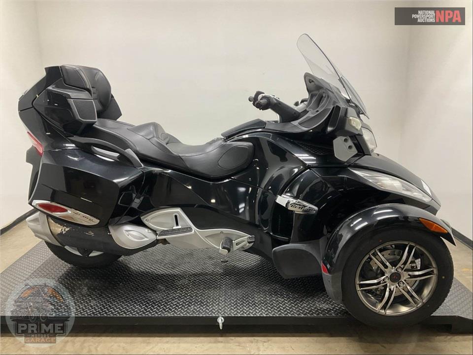 2010 Can-Am SPYDER RT-S SE5 — фото 1