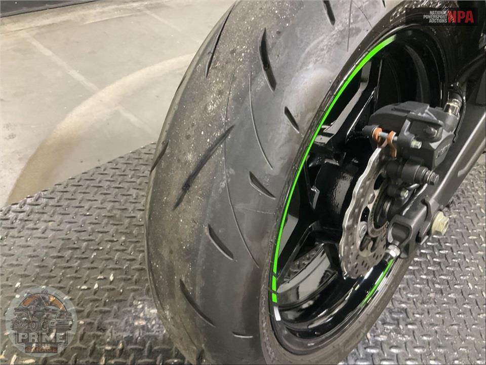 2025 Kawasaki EX650PSFAL NINJA 650 ABS — фото 12