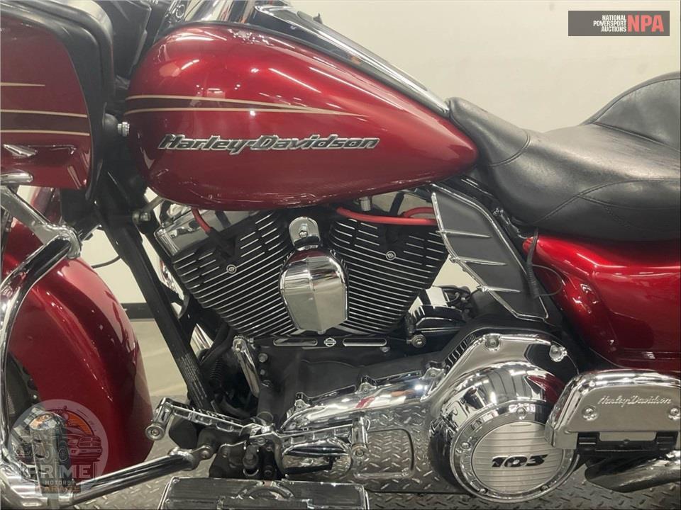 2012 Harley-Davidson FLTRU ROAD GLIDE ULTRA — фото 7