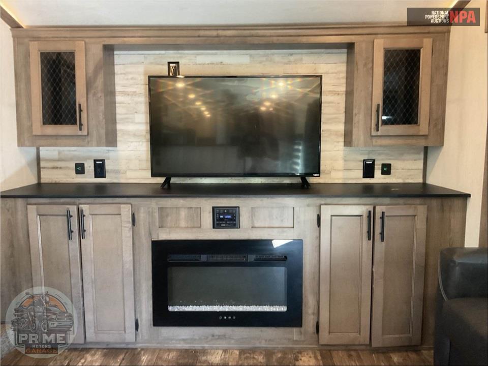 2022 Sabre By Forest River M-37FLL - FIFTH WHEEL SERIES — фото 27