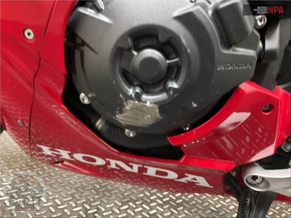2024 Honda CBR1000RR ABS — фото 10