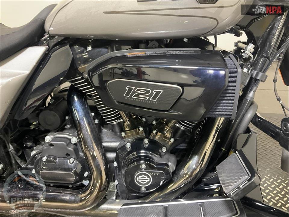 2023 Harley-Davidson FLHXSE CVO STREET GLIDE — фото 6