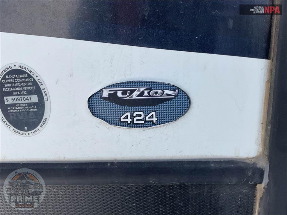 2019 Keystone Rv M-424 - FUZION TOY HAULER TOY HAULER SERIES — фото 5