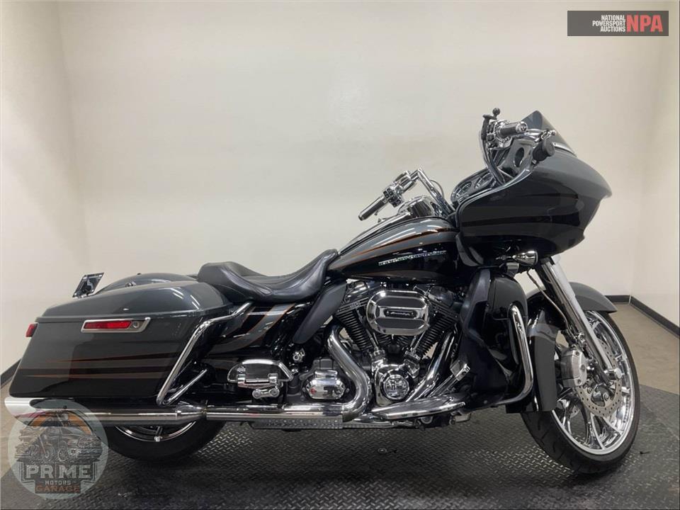 2016 Harley-Davidson FLTRUSE CVO ROAD GLIDE ULTRA — фото 1