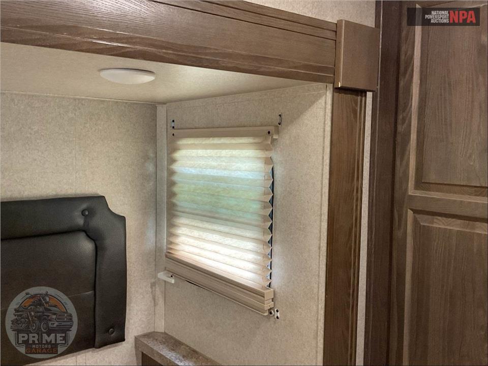 2019 Rockwood By Forest River M-8299BS - SIGNATURE FIFTH WHEEL SERIES — фото 27