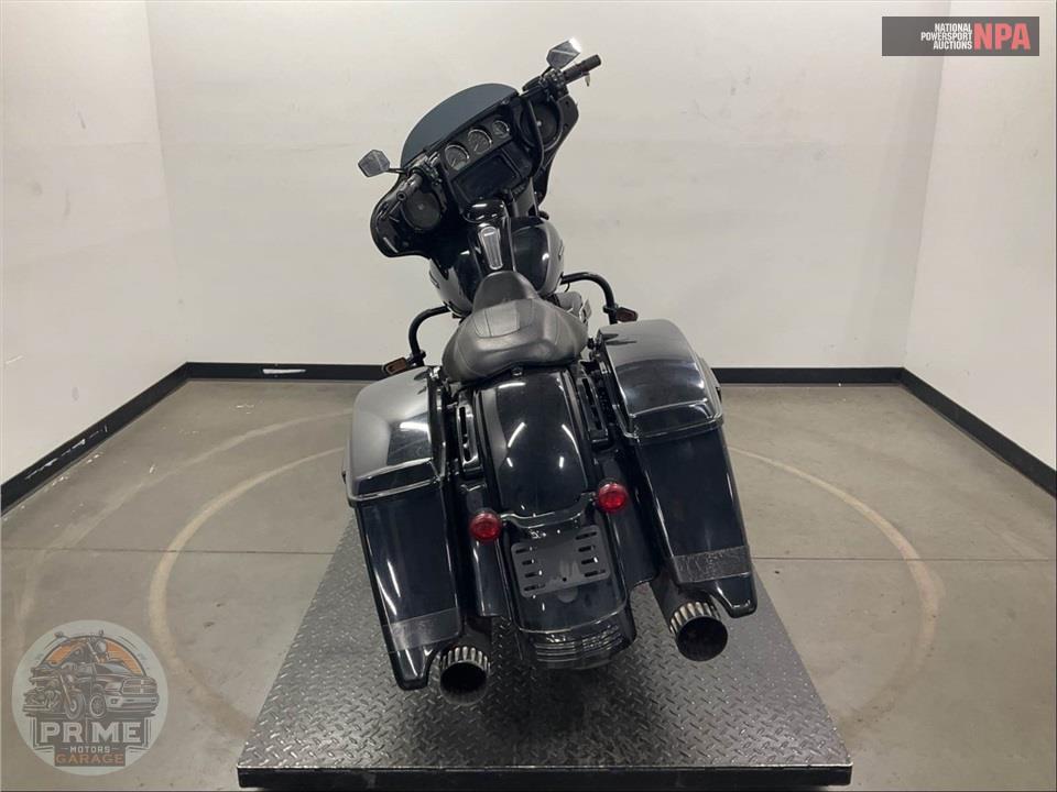 2019 Harley-Davidson FLHXS STREET GLIDE SPECIAL — фото 4