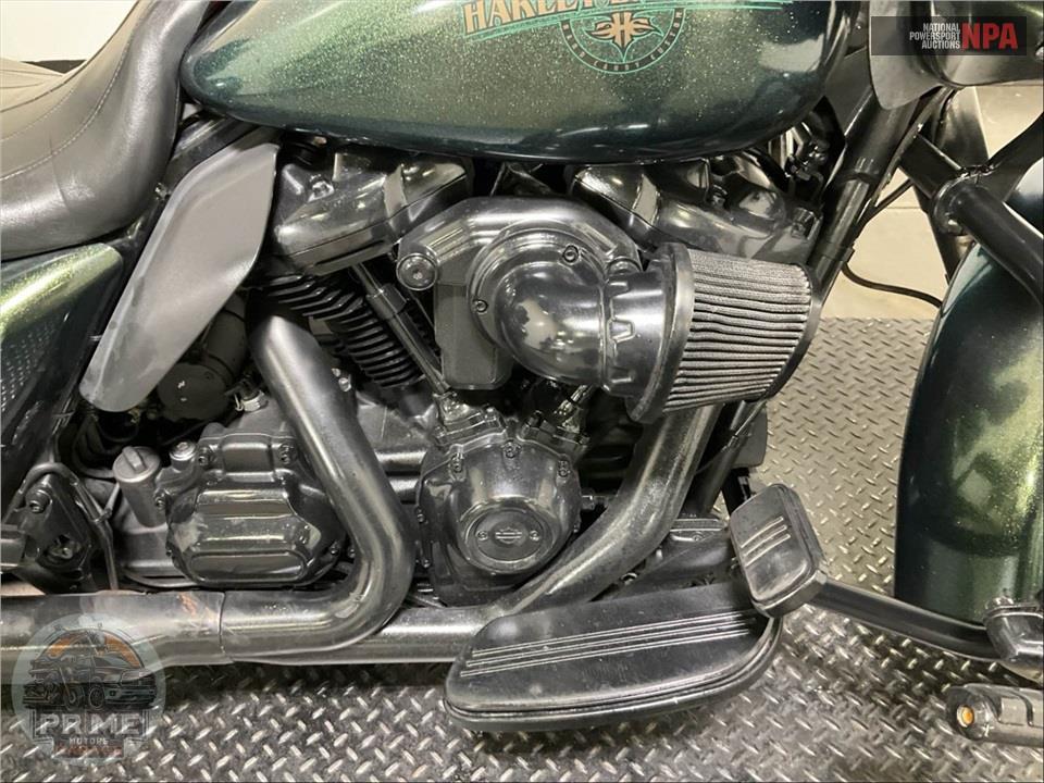 2018 Harley-Davidson FLTRX ROAD GLIDE — фото 6
