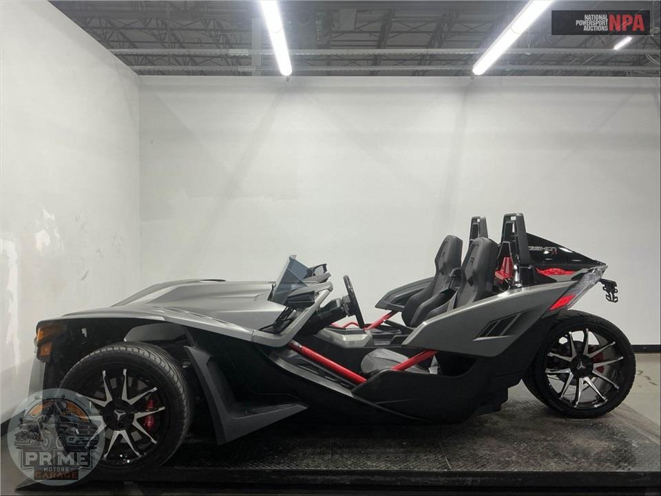 2024 Polaris SLINGSHOT R AUTODRIVE — фото 3
