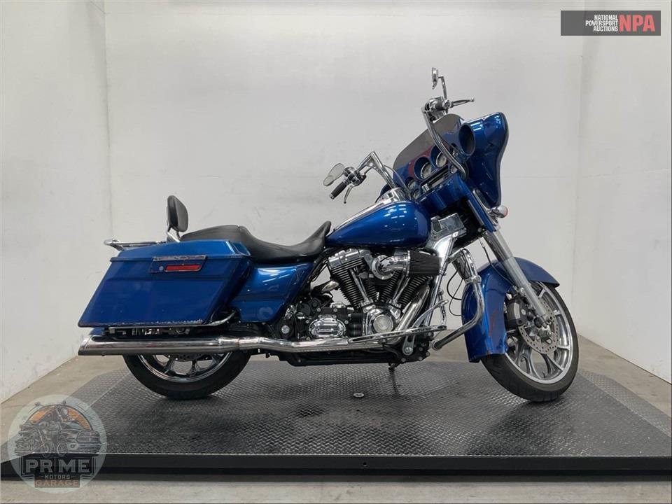 2010 Harley-Davidson FLHX STREET GLIDE — фото 1