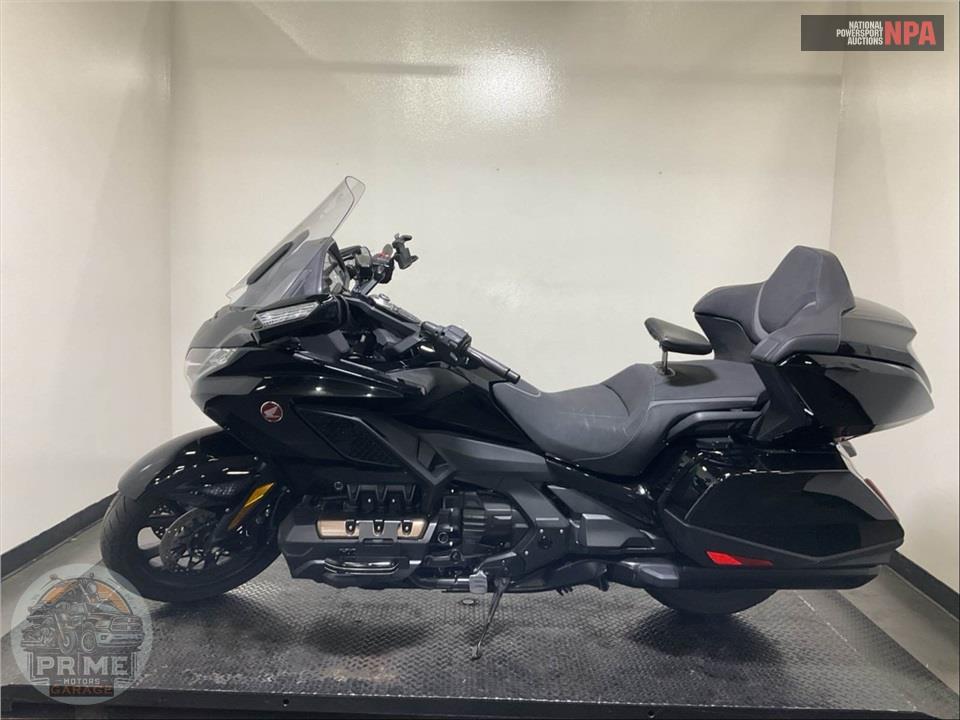 2023 Honda GL1800D GOLDWING TOUR DCT — фото 3