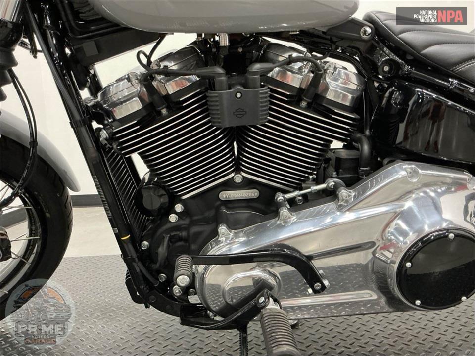 2025 Harley-Davidson FXBB STREET BOB — фото 13