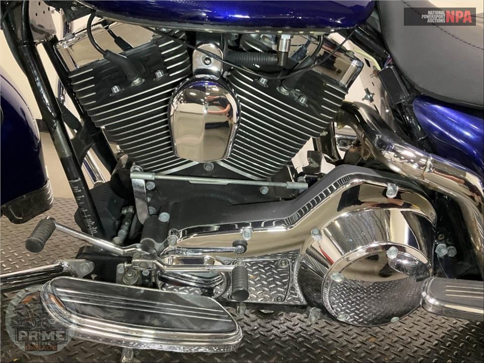 2006 Harley-Davidson FLHXI STREET GLIDE — фото 7