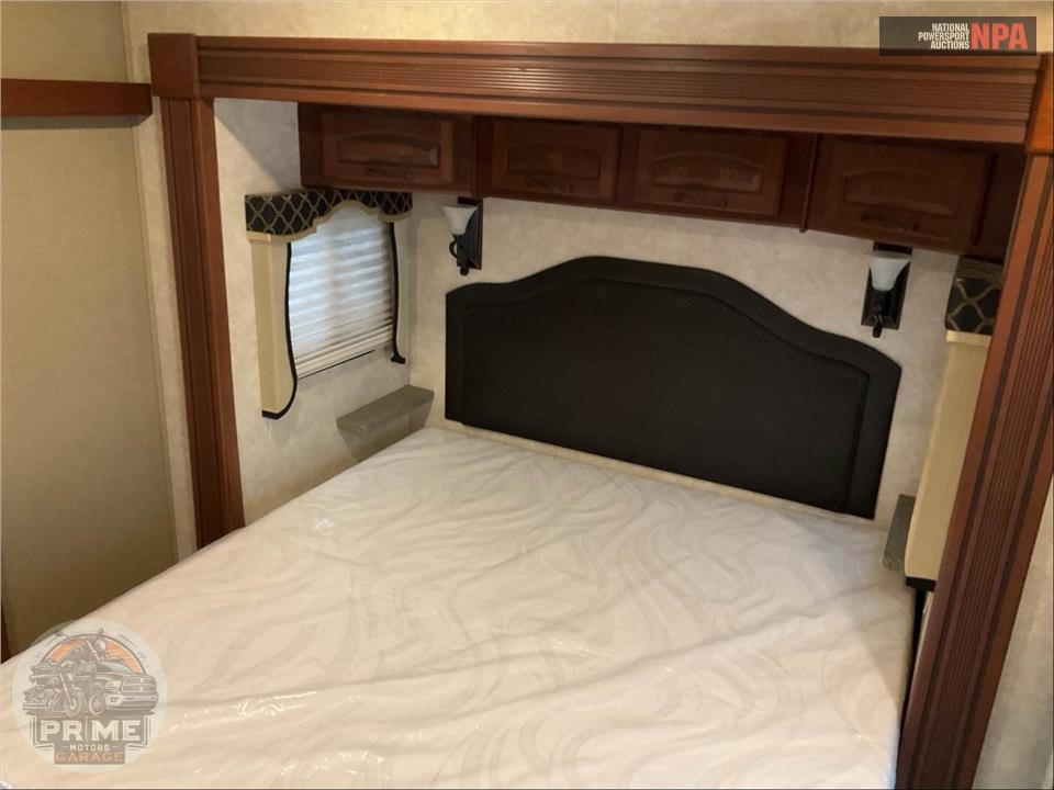 2015 Keystone Rv M-3850 FL - MONTANA FIFTH WHEEL SERIES — фото 11