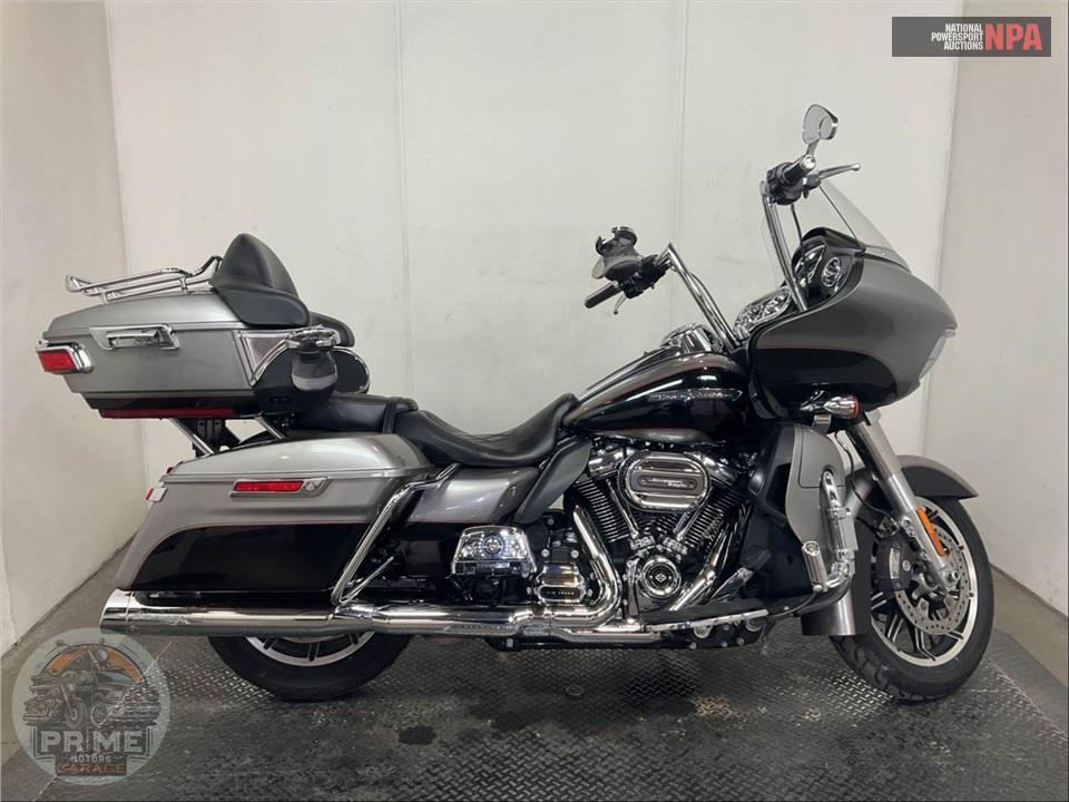 2017 Harley-Davidson FLTRU ROAD GLIDE ULTRA — фото 1