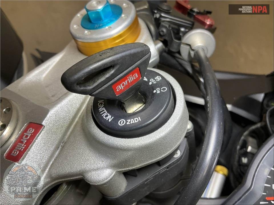 2014 Aprilia RSV4 FACTORY APRC — фото 10