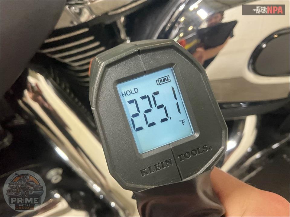 2018 Harley-Davidson FLTRU ROAD GLIDE ULTRA — фото 8