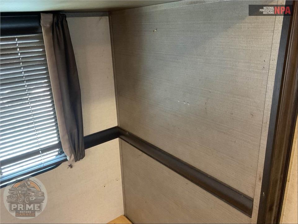2018 Crossroads Rv M-31 BH - VOLANTE SERIES — фото 22