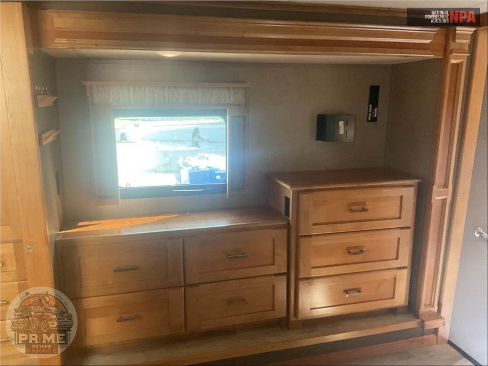 2019 Vanleigh Rv M-370GB - VILANO FIFTH WHEEL SERIES — фото 14