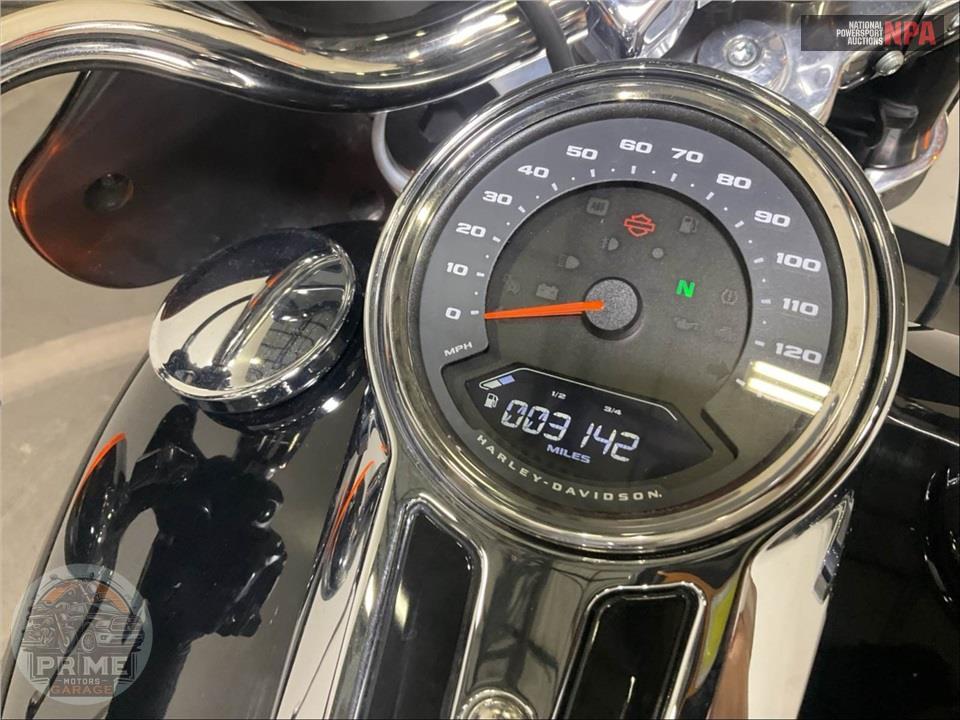 2020 Harley-Davidson FLSB SPORT GLIDE — фото 5