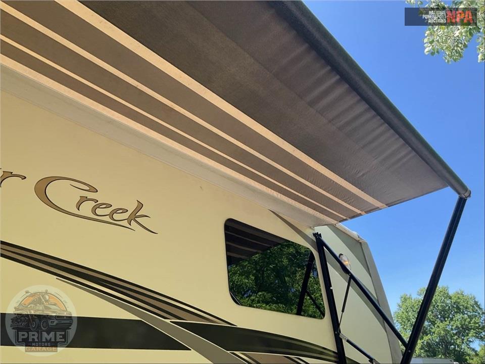 2013 Cedar Creek M-36RE - FIFTH WHEEL SERIES — фото 33
