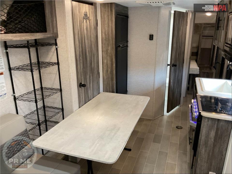 2021 Salem By Forest River M-210RT - FSX TOY HAULER SERIES — фото 9