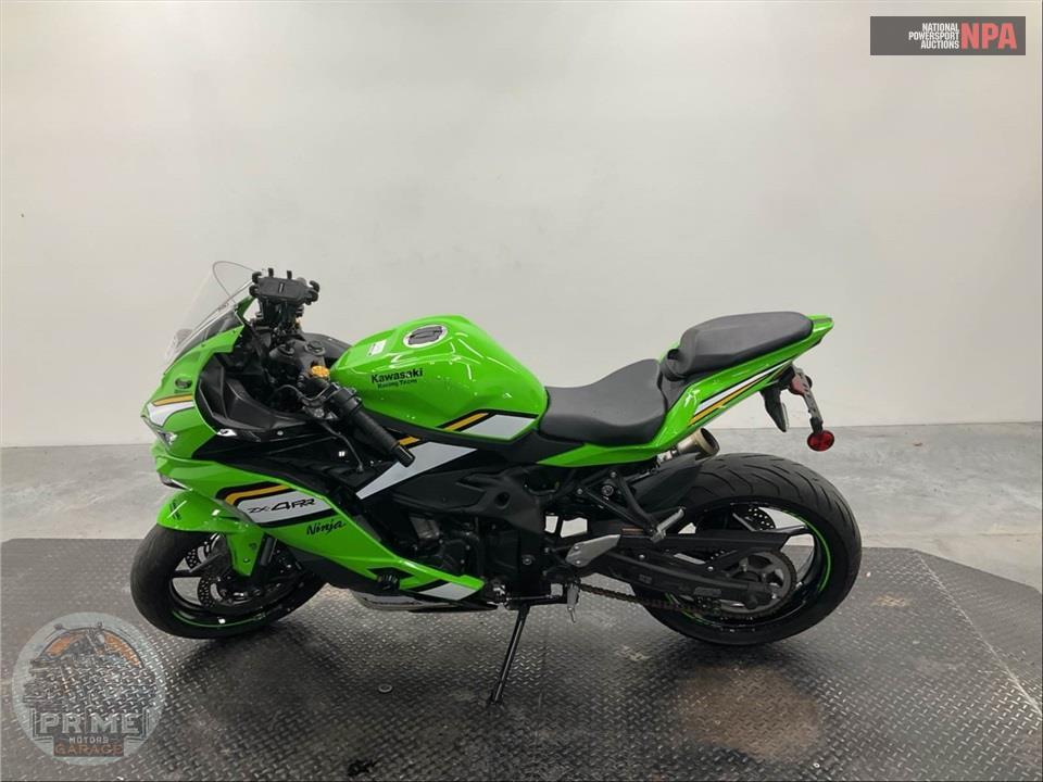 2025 Kawasaki ZX400SSFAL NINJA ZX-4RR (ABS) — фото 3