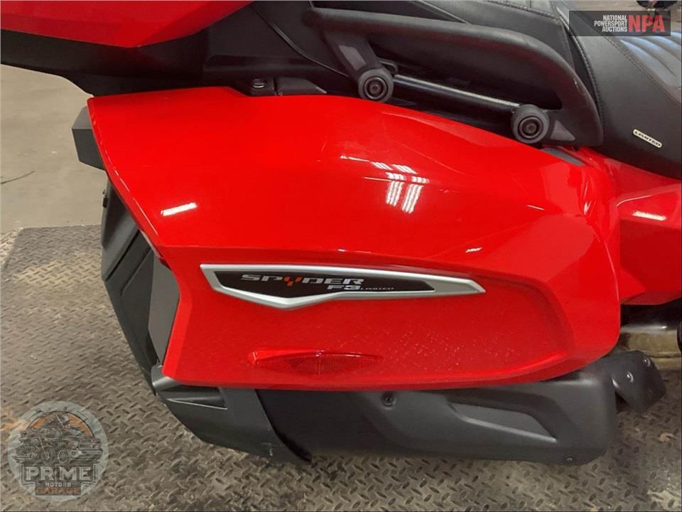 2023 Can-Am SPYDER F3 LIMITED — фото 18