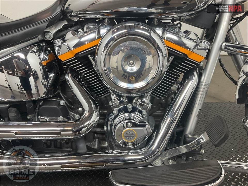 2025 Harley-Davidson FLSTFI SOFTAIL FAT BOY GRAY GHOST — фото 6