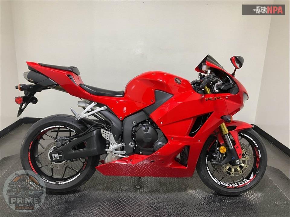 2021 Honda CBR600RR — фото 1