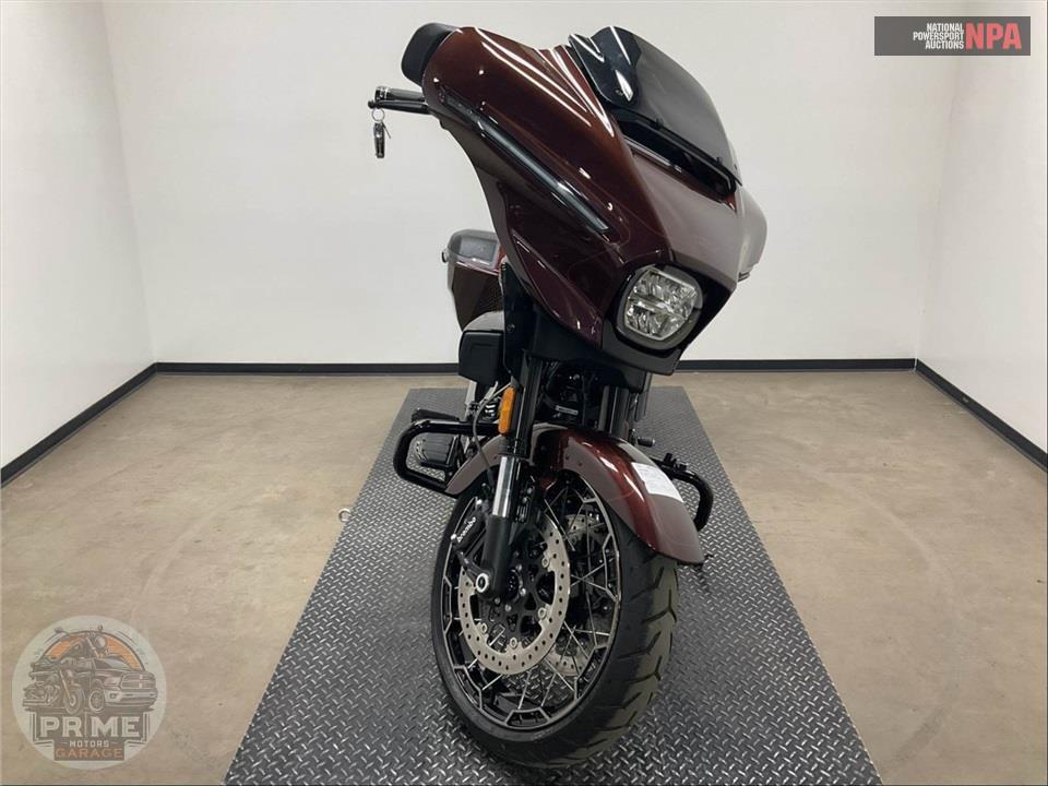 2024 Harley-Davidson FLHXSE CVO STREET GLIDE — фото 2
