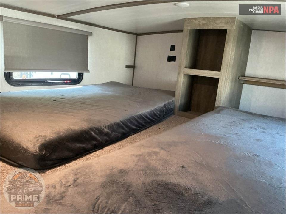 2022 Wildwood By Forest River M-378FL - HERITAGE GLEN FIFTH WHEEL SERIES — фото 13