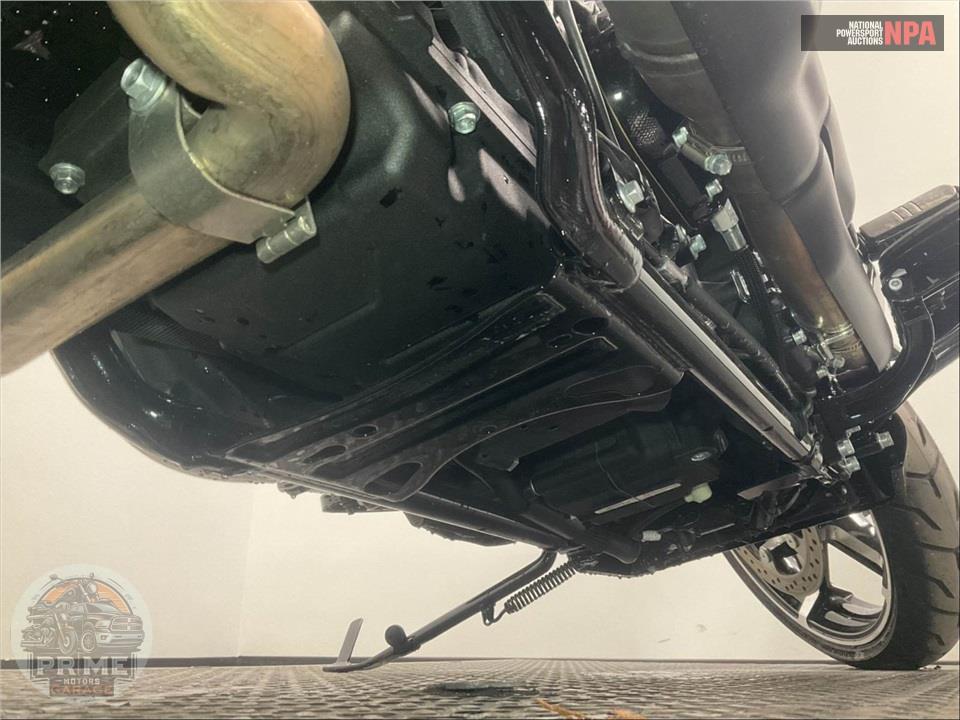 2025 Harley-Davidson FLTRX ROAD GLIDE — фото 13