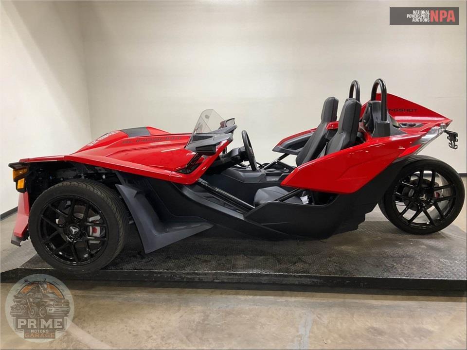 2022 Polaris SLINGSHOT S WITH TECHNOLOGY PACKAGE AUTODRIVE — фото 3