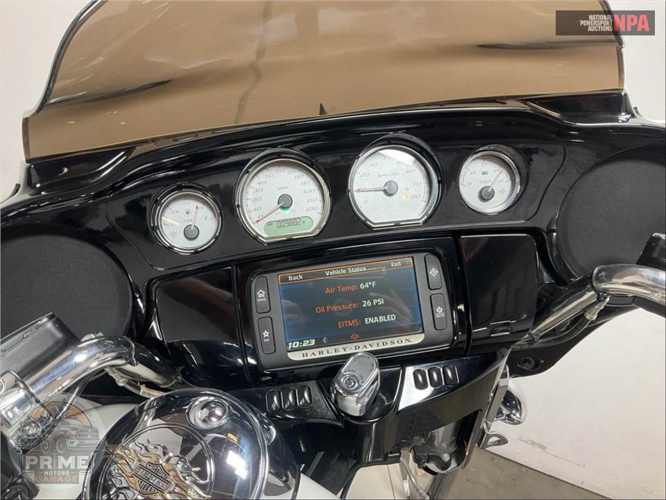 2015 Harley-Davidson FLHXS STREET GLIDE SPECIAL — фото 5