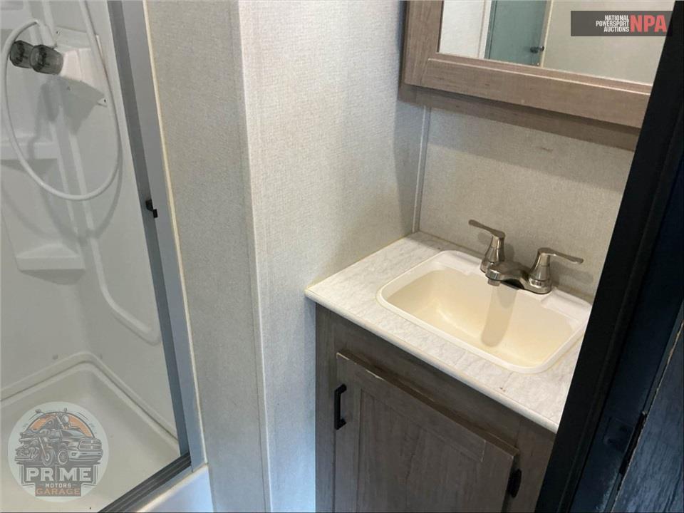 2021 Keystone Rv M-30 RLDS - HIDEOUT LUXURY SERIES — фото 19
