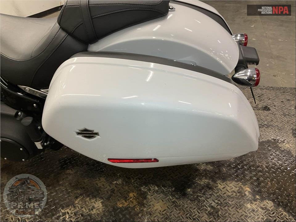 2021 Harley-Davidson FLSB SPORT GLIDE — фото 17