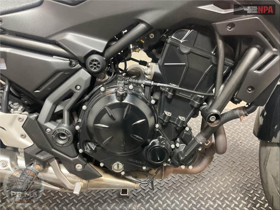 2023 Kawasaki ER650PPFNN Z650 — фото 7
