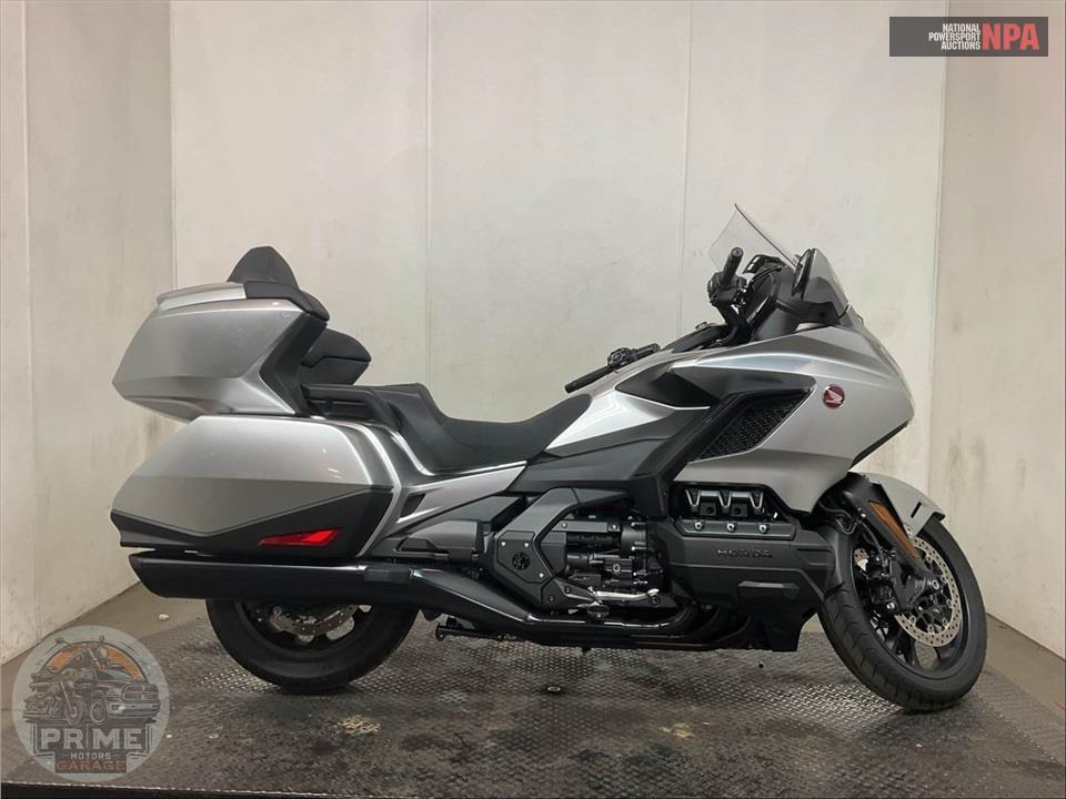 2025 Honda GL1800 GOLD WING TOUR — фото 1