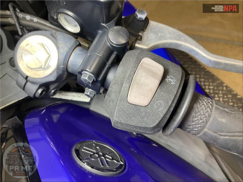 2018 Yamaha YZF - R3 — фото 29