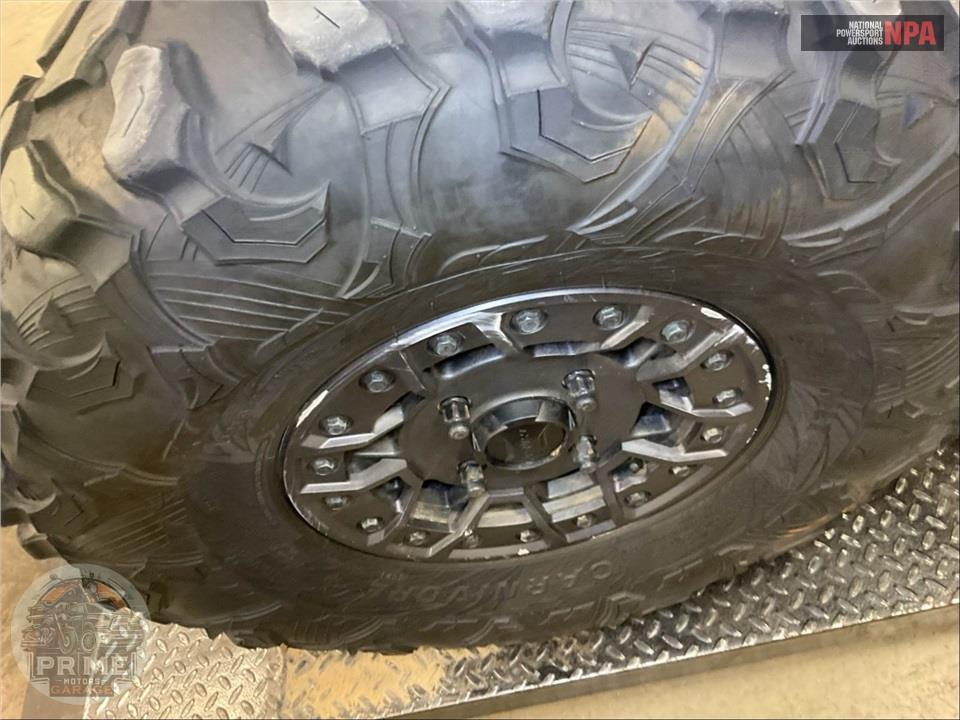 2023 Can-Am MAVERICK X3 X MR TURBO RR 64 — фото 26