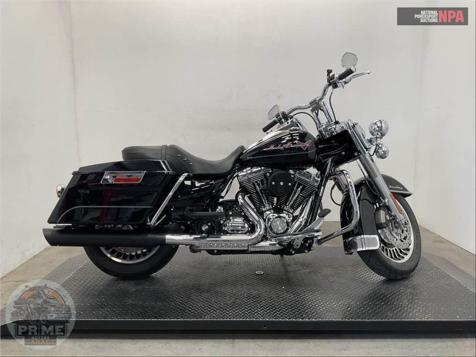 2010 Harley-Davidson FLHR ROAD KING — фото 1