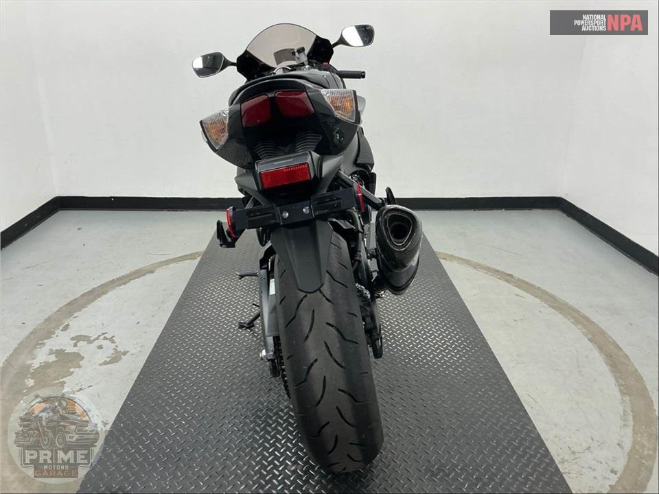 2025 Suzuki GSX-R750M5 — фото 3