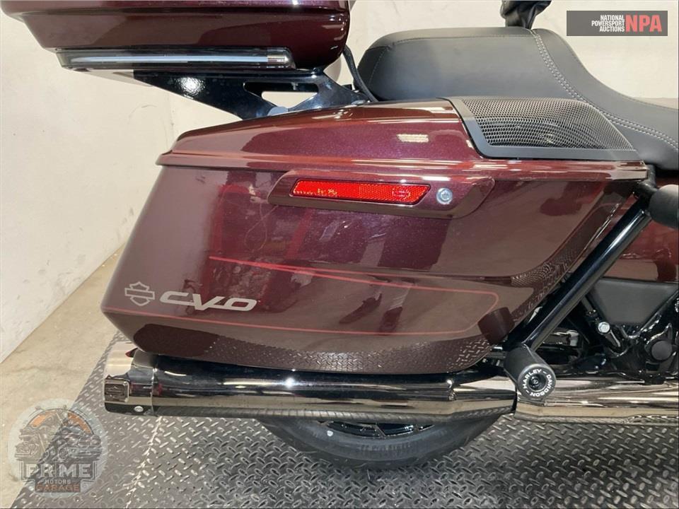 2024 Harley-Davidson FLTRXSE CVO ROAD GLIDE — фото 17