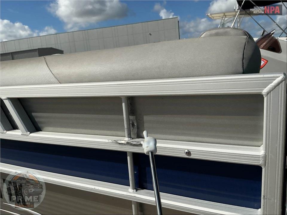 2023 Bennington Pontoons 22 SXL(*)SX SERIES L=23/E=1-150HP YAMAHA OB — фото 32