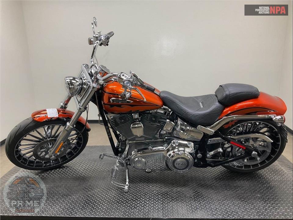 2014 Harley-Davidson FXSBSE CVO BREAKOUT — фото 3