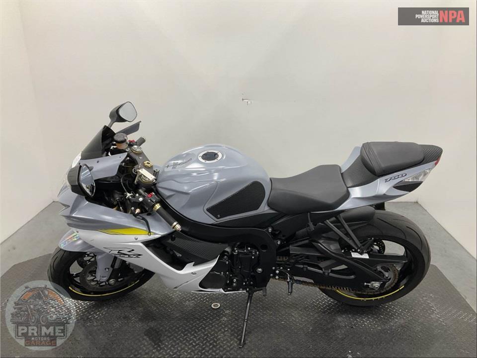 2022 Suzuki GSX-R750 — фото 3