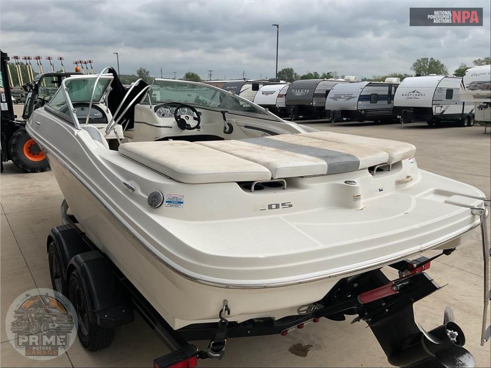 2008 Sea Ray Boats 205 SPORT SPORT SERIES L=21/E=1 MERC SD — фото 3
