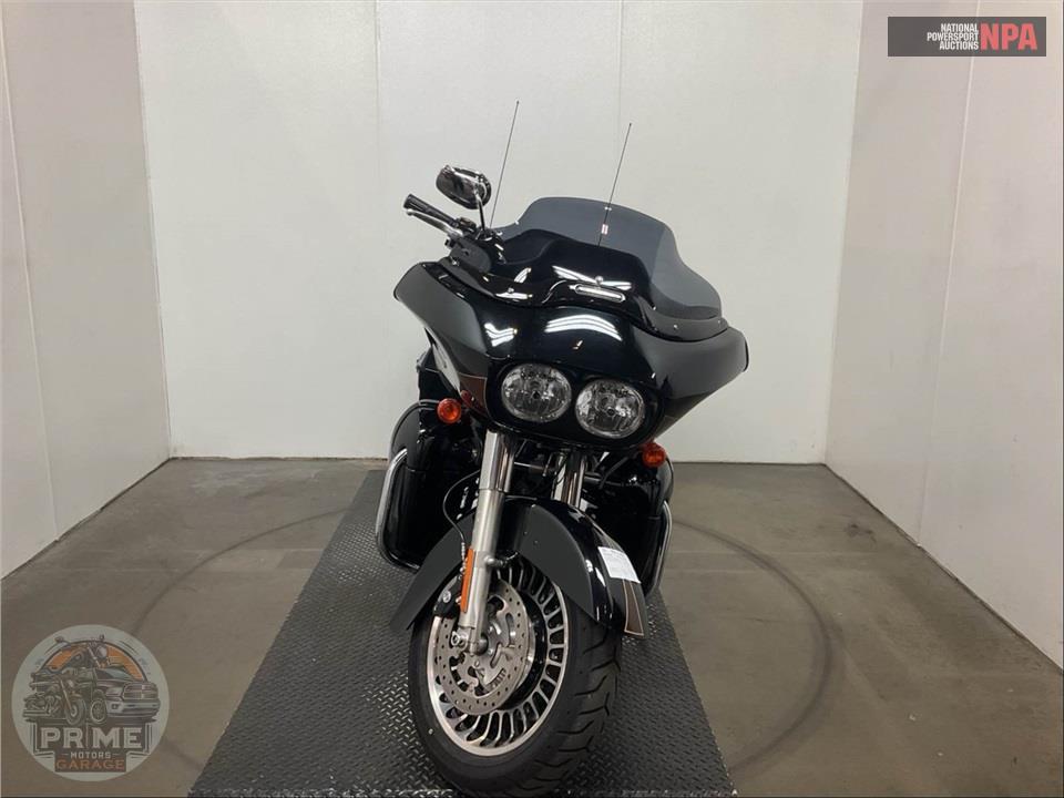 2013 Harley-Davidson FLTRU ROAD GLIDE ULTRA — фото 2