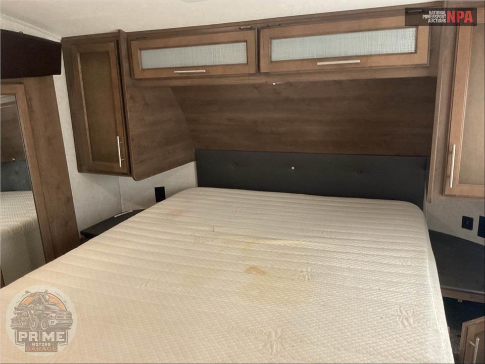 2018 Keystone Rv M-28 SGS - COUGAR FIFTH WHEEL SERIES — фото 12