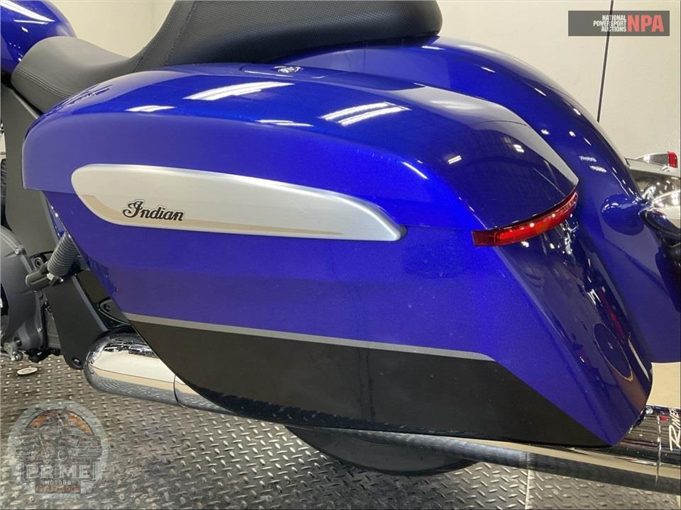 2022 Indian Motorcycle CHALLENGER LIMITED (TWO TONE) — фото 14